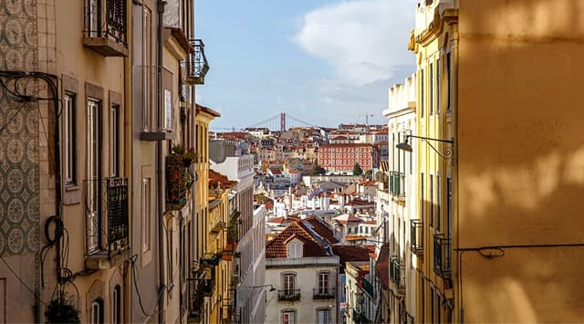Guia para Regulamentação de Alojamento Local em Portugal