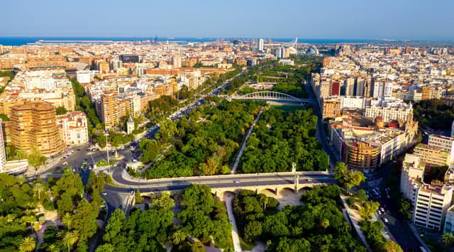 Dónde alojarse en Valencia: Los 7 mejores barrios