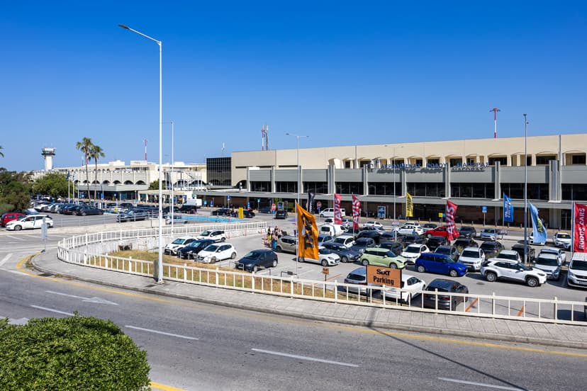 Do Aeroporto de Rodes para o Centro da Cidade: Autocarro, Táxi e Transfer (2026)
